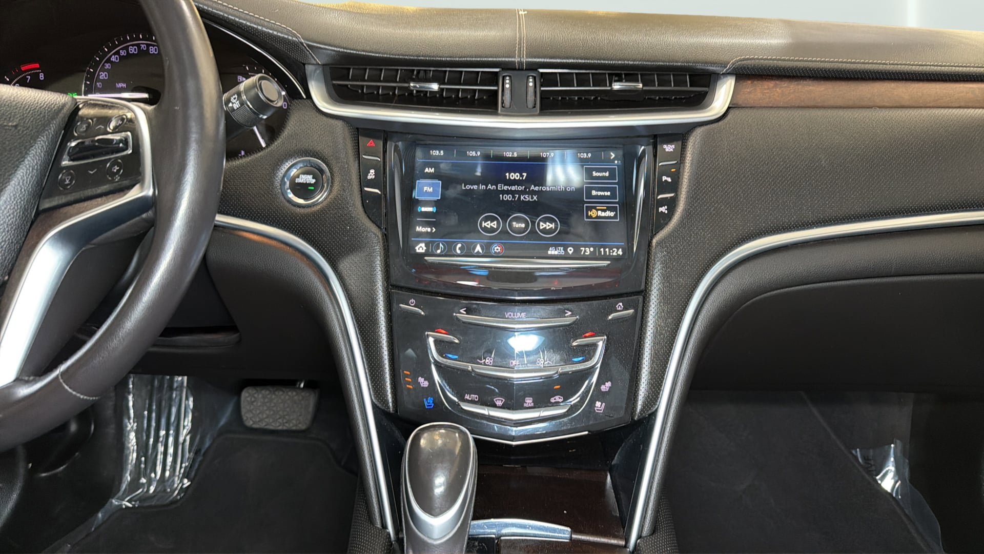 Used 2019 Cadillac XTS Luxury FWD image 16