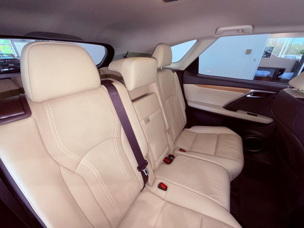 Used 2018 Lexus RX 350L FWD image 12