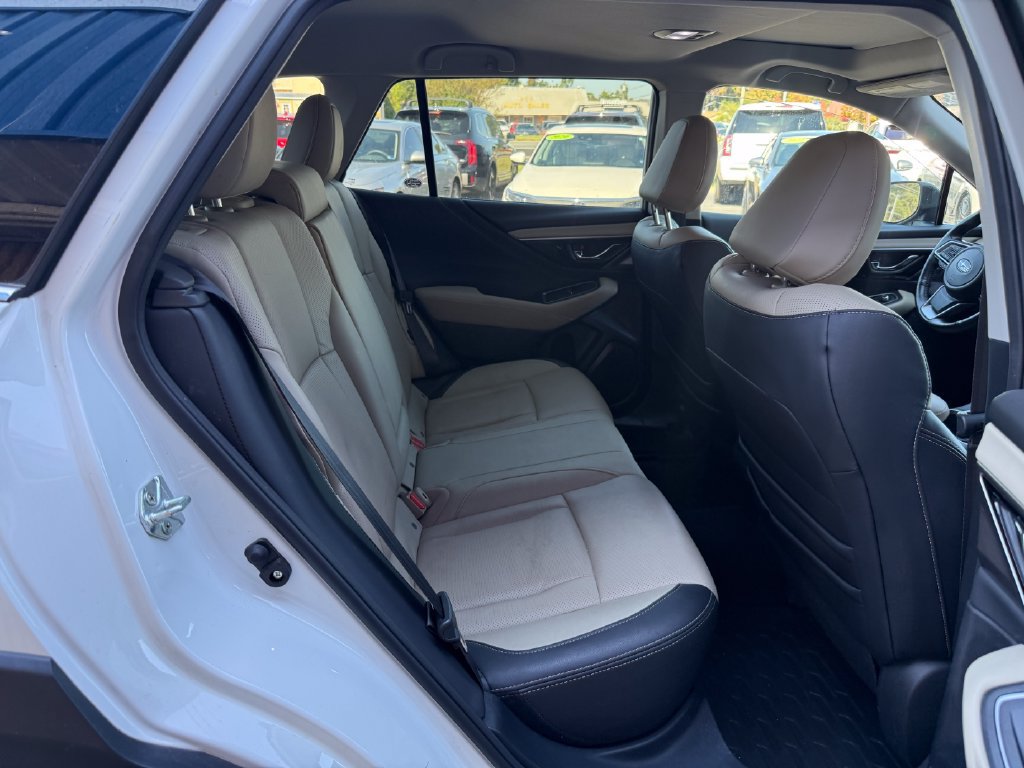 Used 2023 Subaru Outback Limited AWD/4WD image 29