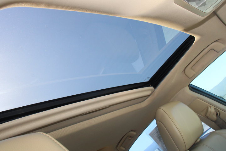Used 2014 Toyota Avalon XLE Touring FWD image 20