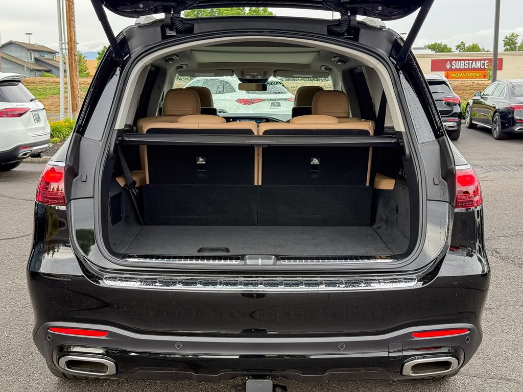 New 2026 Mercedes-Benz GLS 450 4MATIC image 27