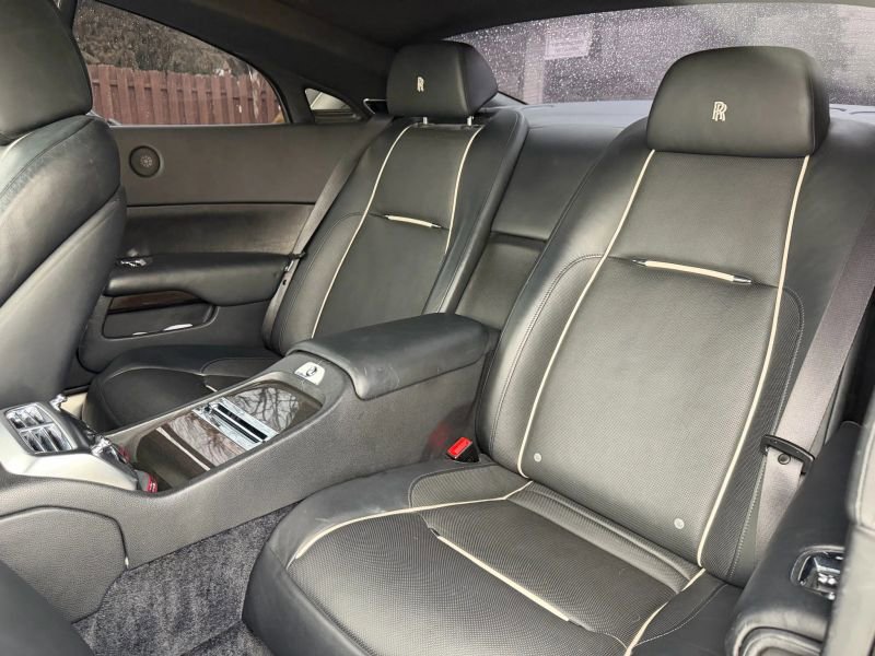 Used 2014 Rolls-Royce Wraith image 21