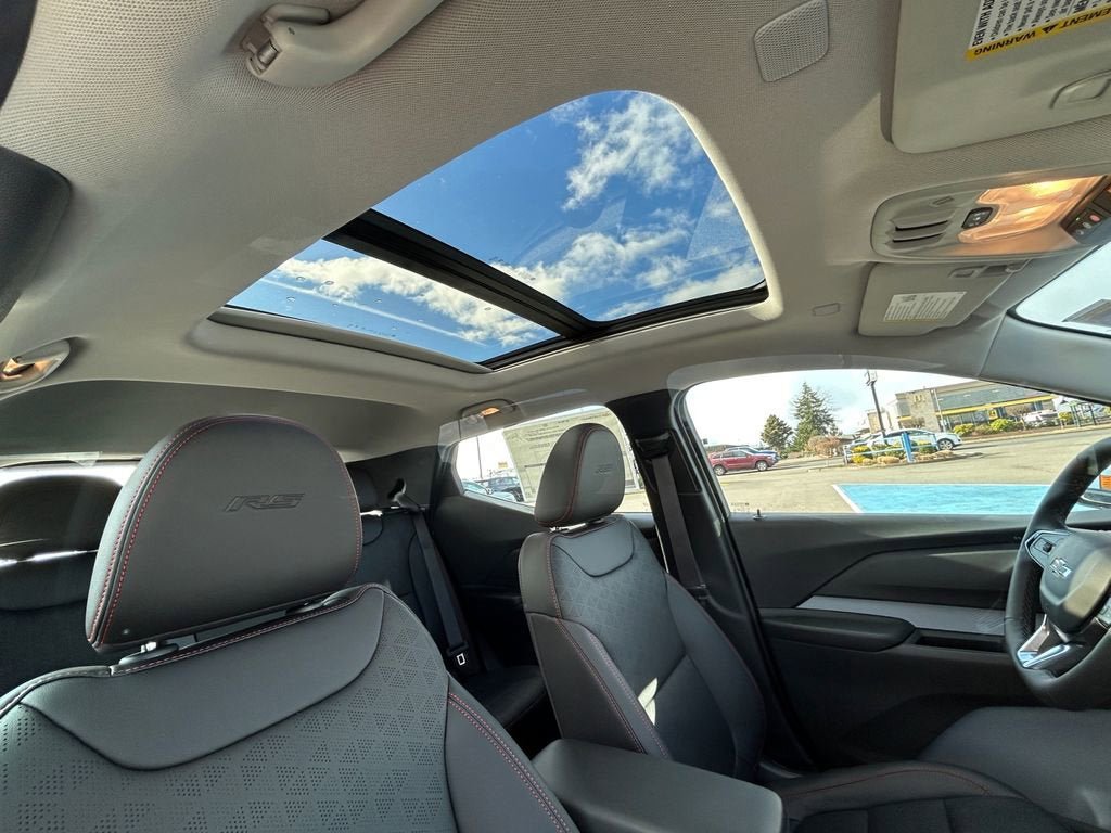 New 2027 Chevrolet Bolt RS w/ Technology Package FWD image 28