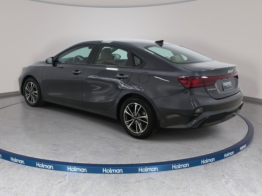 Used 2023 Kia Forte LXS w/ LXS Technology Package image 8