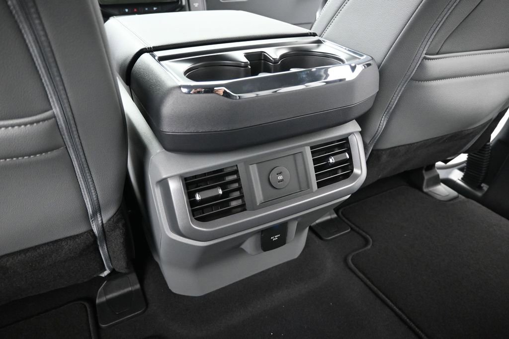 New 2025 Ford F150 Lightning Flash AWD/4WD image 20