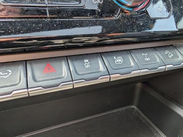 Used 2025 GMC Sierra 2500 AT4X w/ AT4X AEV Edition AWD/4WD image 34