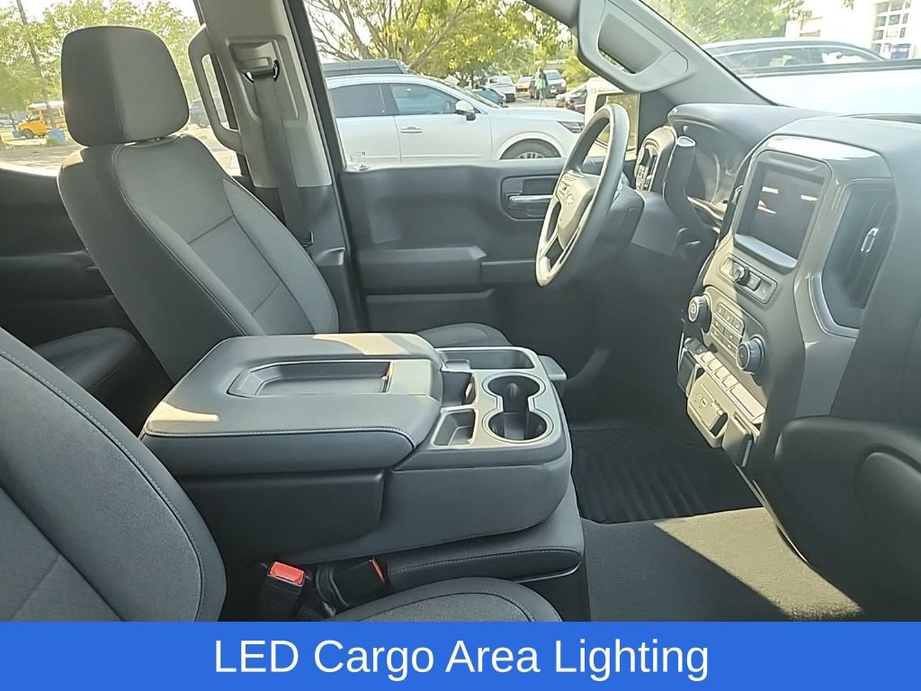 Used 2022 Chevrolet Silverado 1500 Custom w/ LPO, Dark Essentials Package AWD/4WD image 17