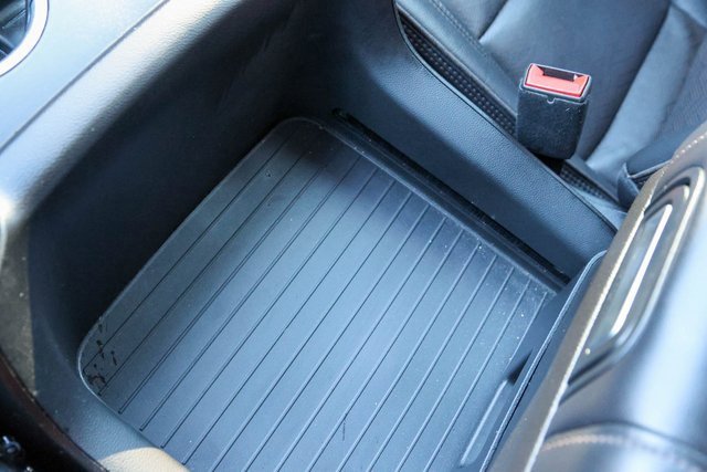 Used 2021 Chevrolet Suburban High Country image 29