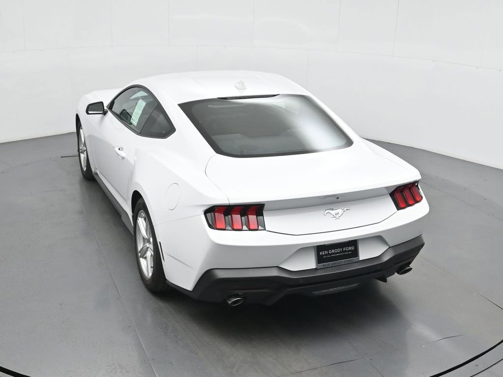 New 2026 Ford Mustang Coupe image 39