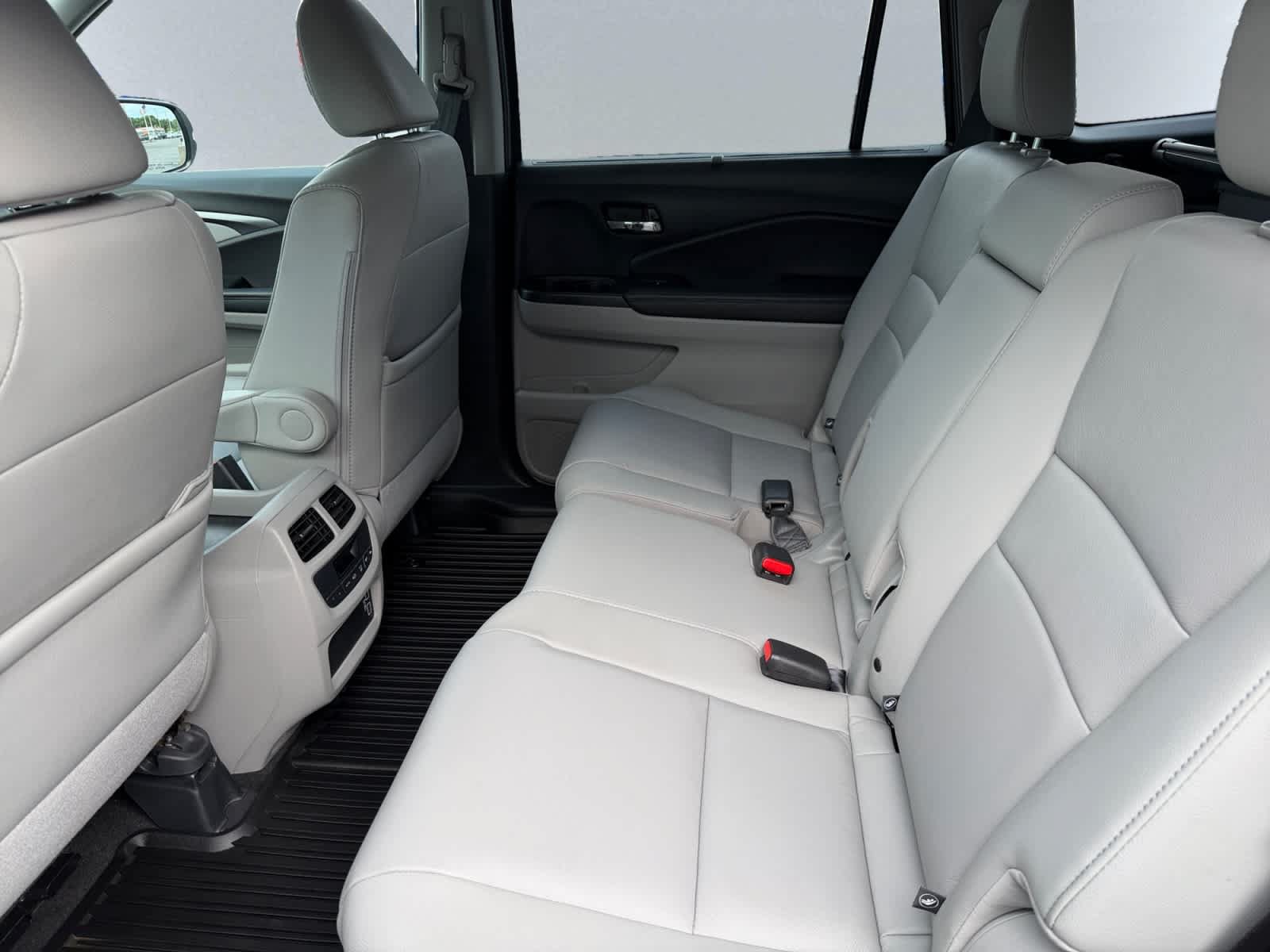 Used 2022 Honda Pilot Special Edition image 18