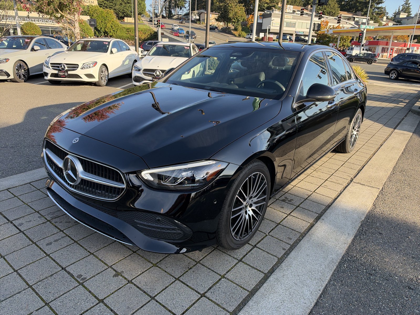 Certified 2025 Mercedes-Benz C 300 4MATIC Sedan image 1