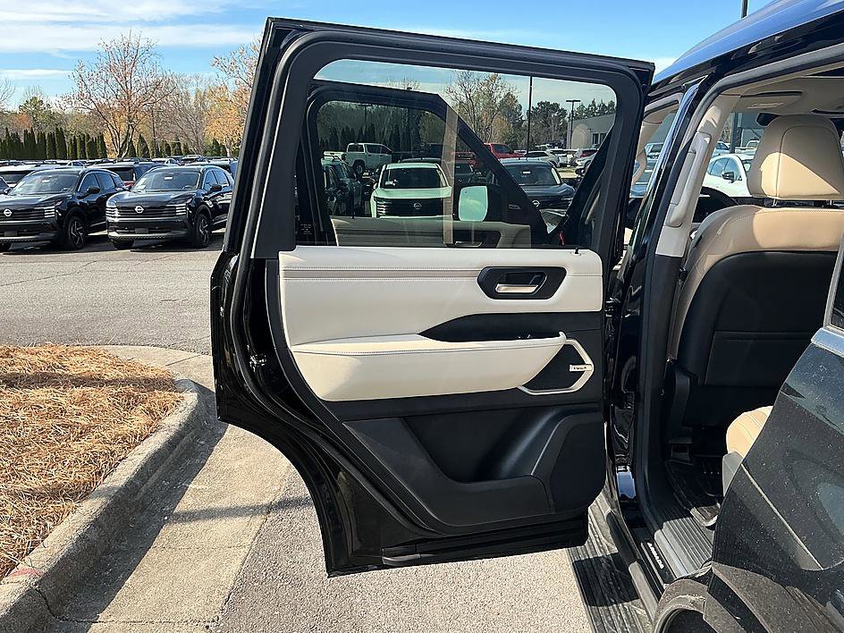 New 2026 Nissan Armada Platinum w/ Convenience Package image 19
