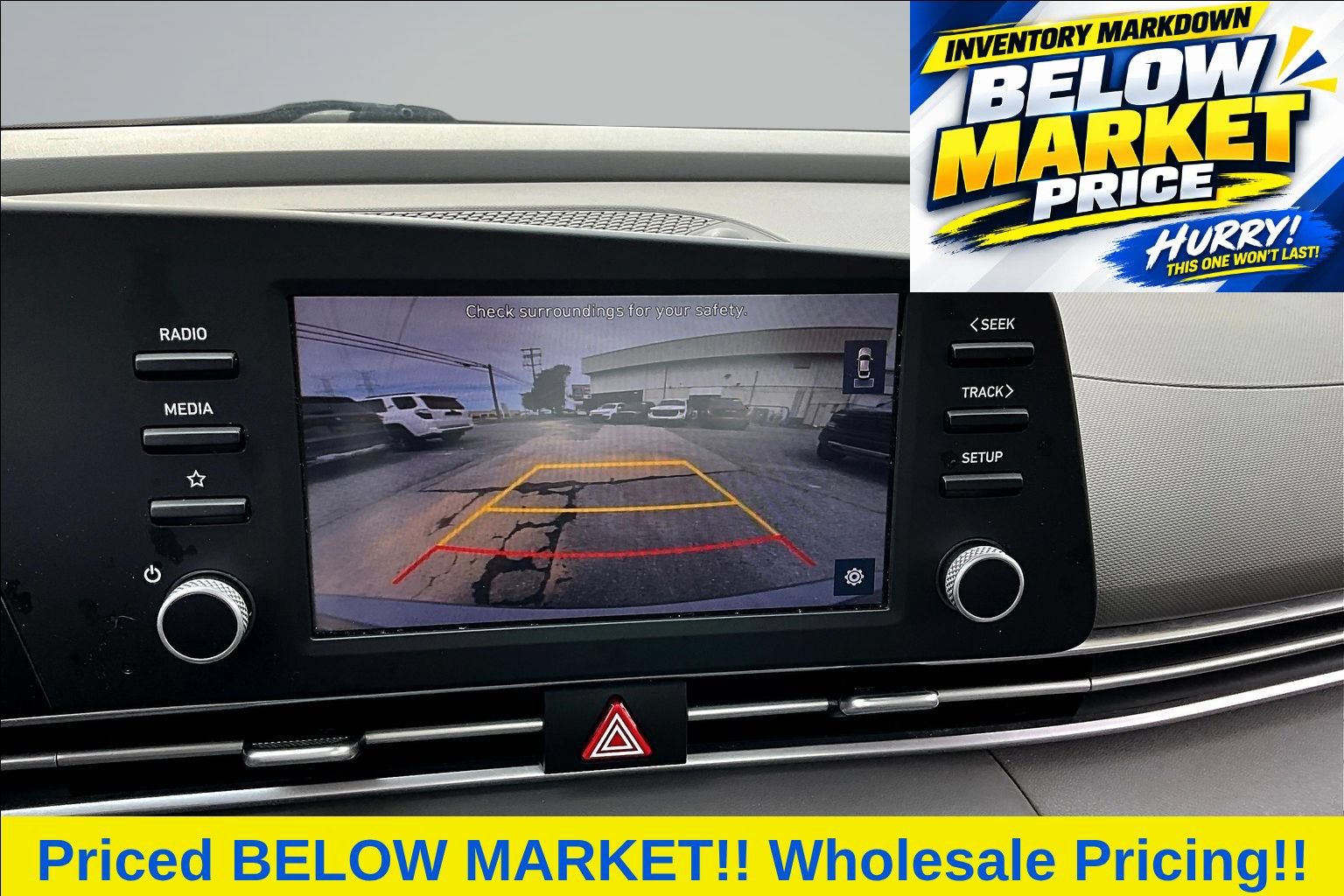 Used 2022 Hyundai Elantra SEL w/ Cargo Package FWD image 17