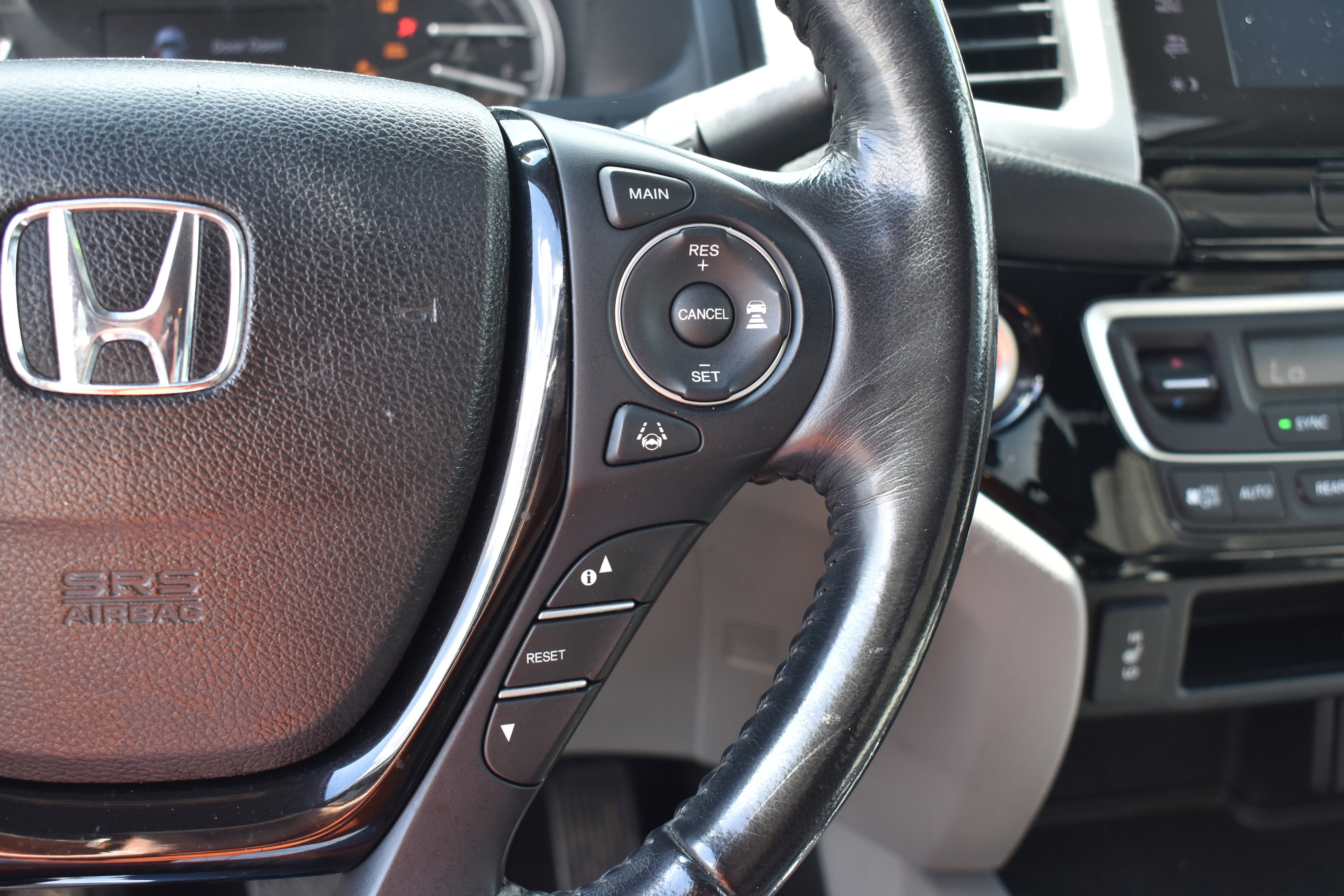 Used 2019 Honda Ridgeline RTL-E image 14