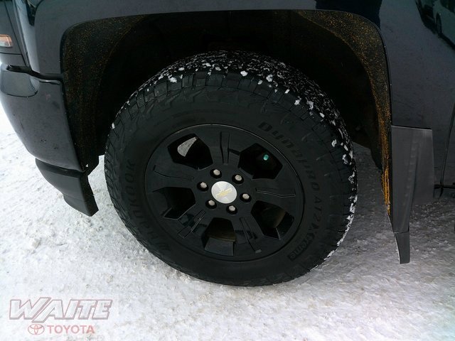 Used 2019 Chevrolet Silverado 1500 LT w/ All Star Edition image 10