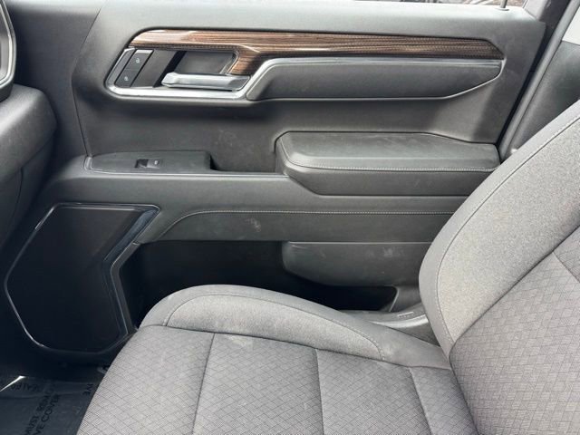 Used 2024 Chevrolet Silverado 1500 LT AWD/4WD image 18