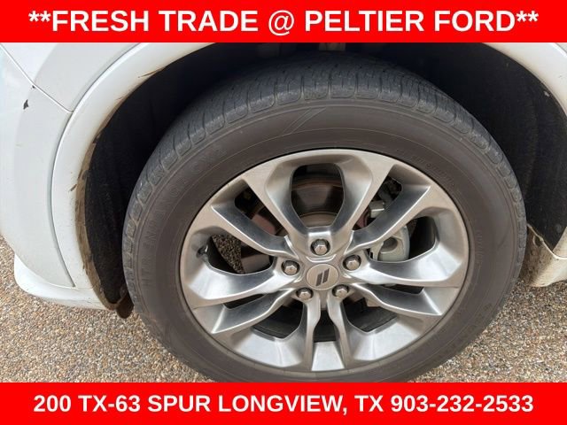 Used 2019 Dodge Durango GT RWD image 4