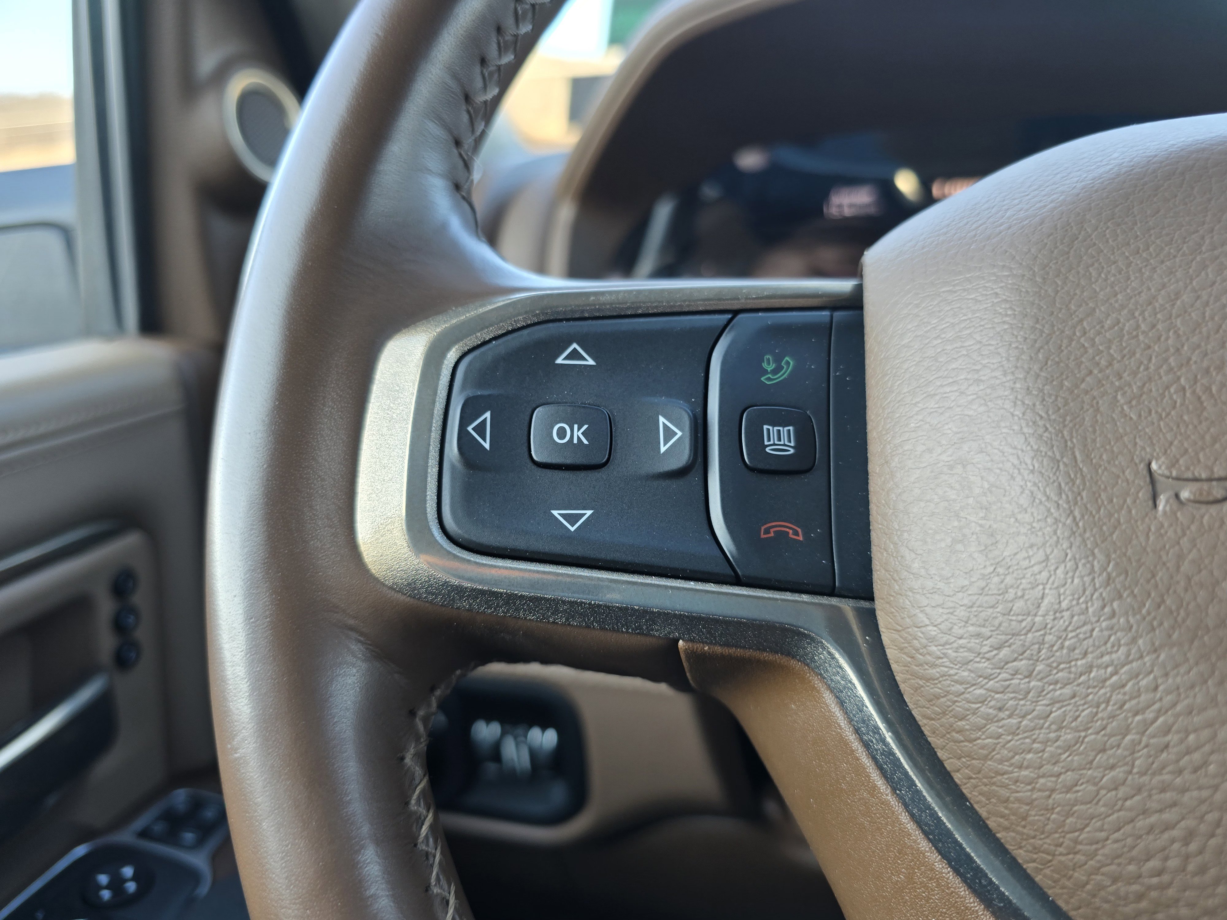 Used 2024 RAM 3500 Limited image 22