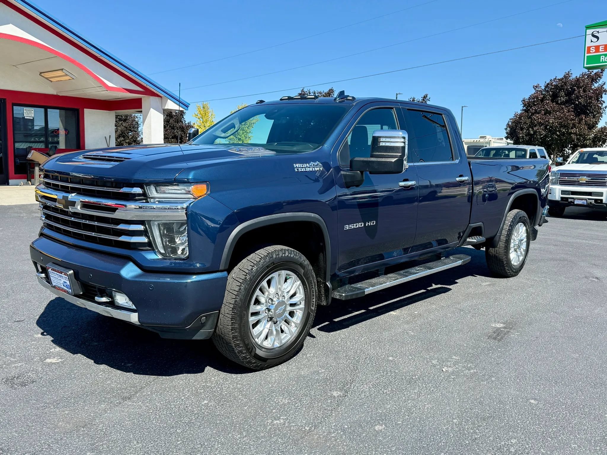 Used 2020 Chevrolet Silverado 3500 High Country AWD/4WD image 1