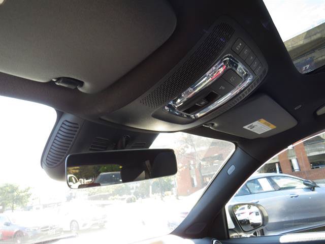 Used 2026 Mercedes-Benz GLB 250 4MATIC image 19