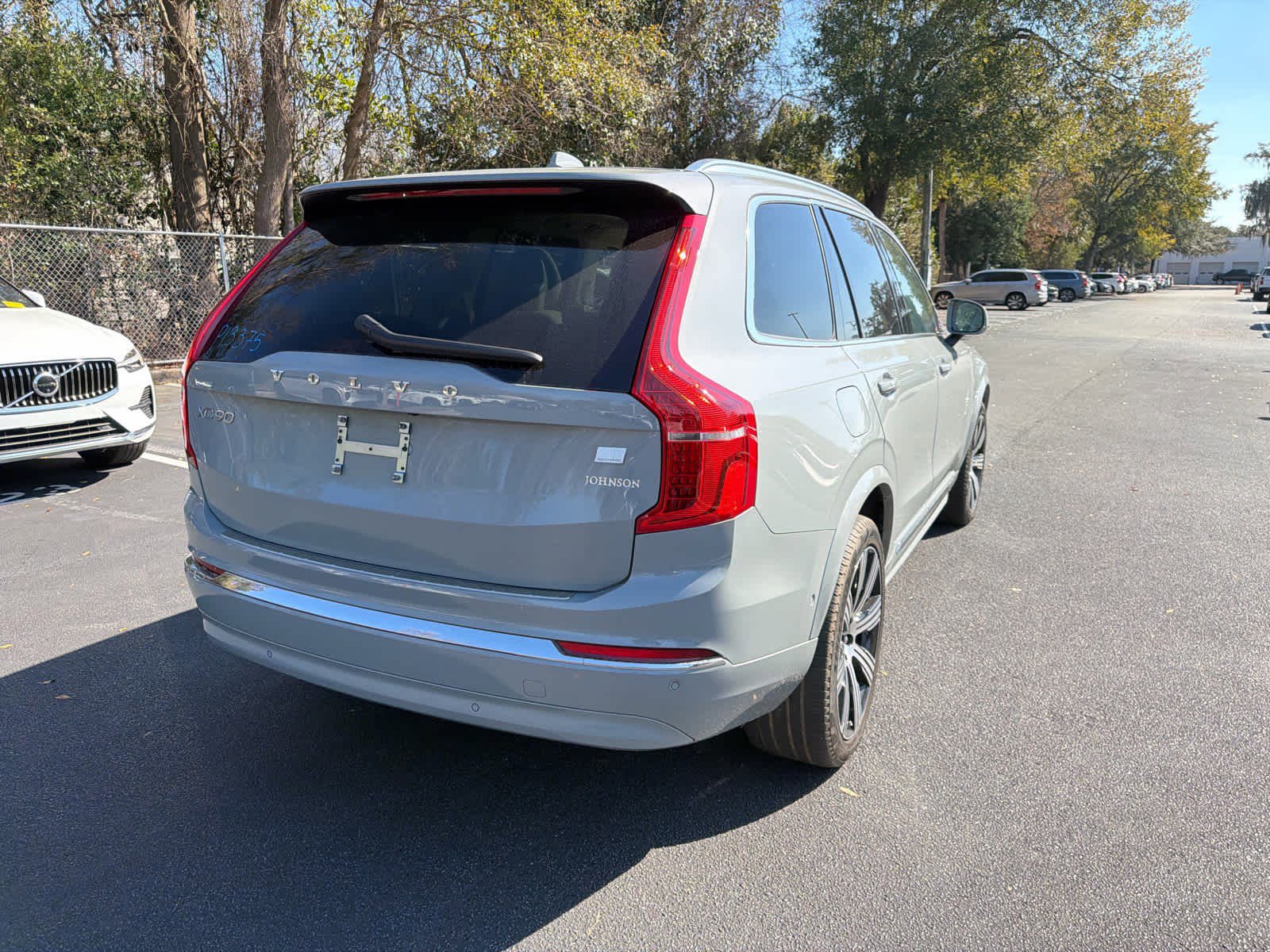 Certified 2024 Volvo XC90 T8 Plus w/ Protection Package Premier image 48