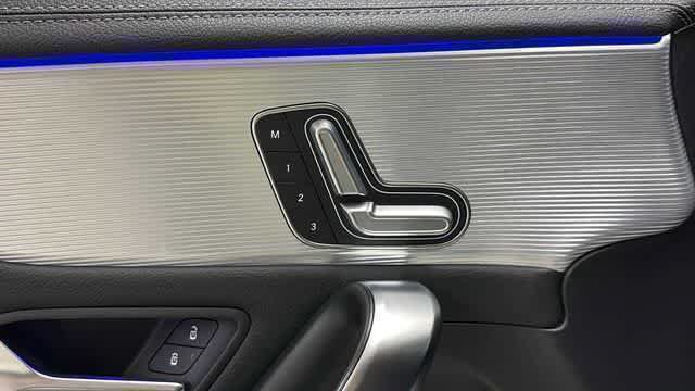 Used 2021 Mercedes-Benz CLA 250 image 14