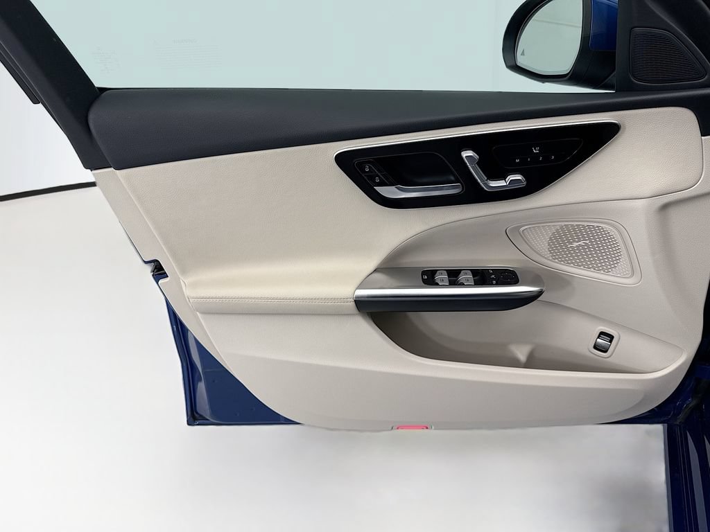 Certified 2023 Mercedes-Benz C 300 4MATIC Sedan image 23