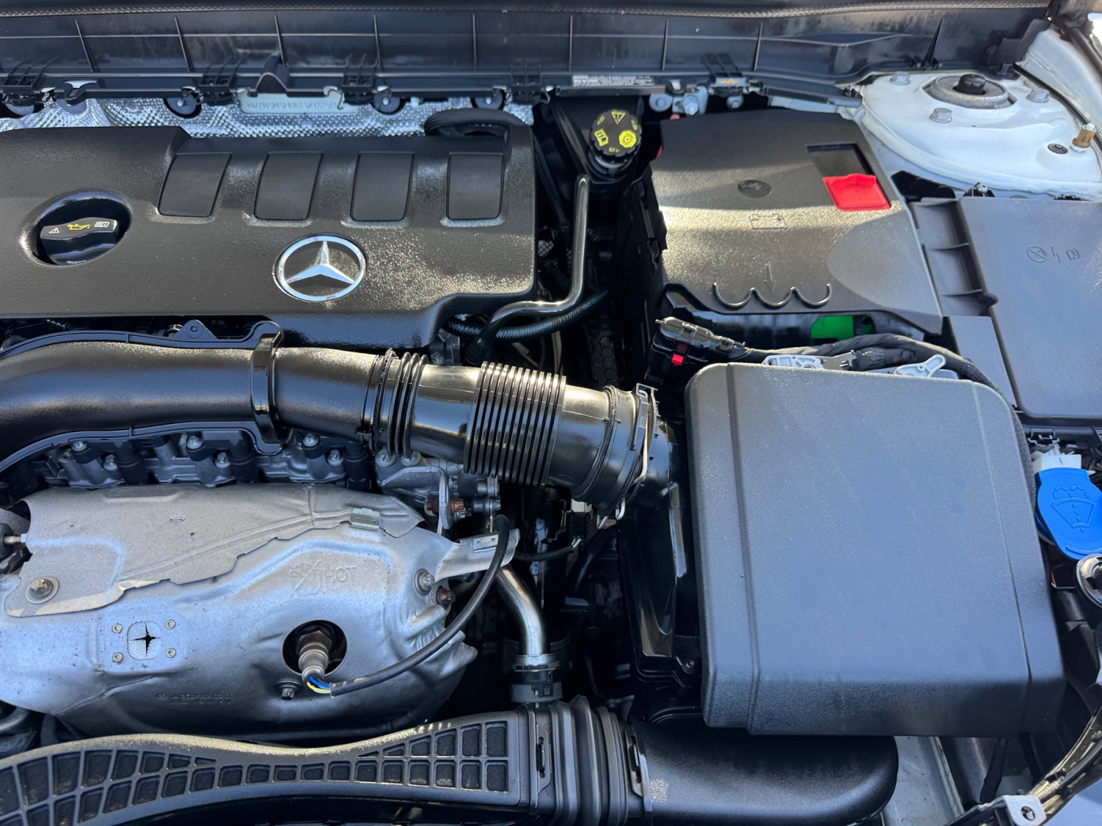 Used 2020 Mercedes-Benz GLB 250 4MATIC image 18
