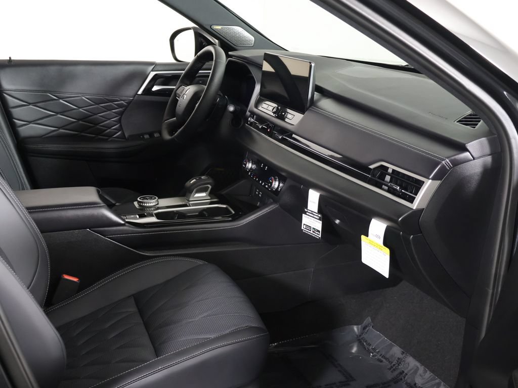 New 2026 Mitsubishi Outlander SEL Black Edition AWD/4WD image 30