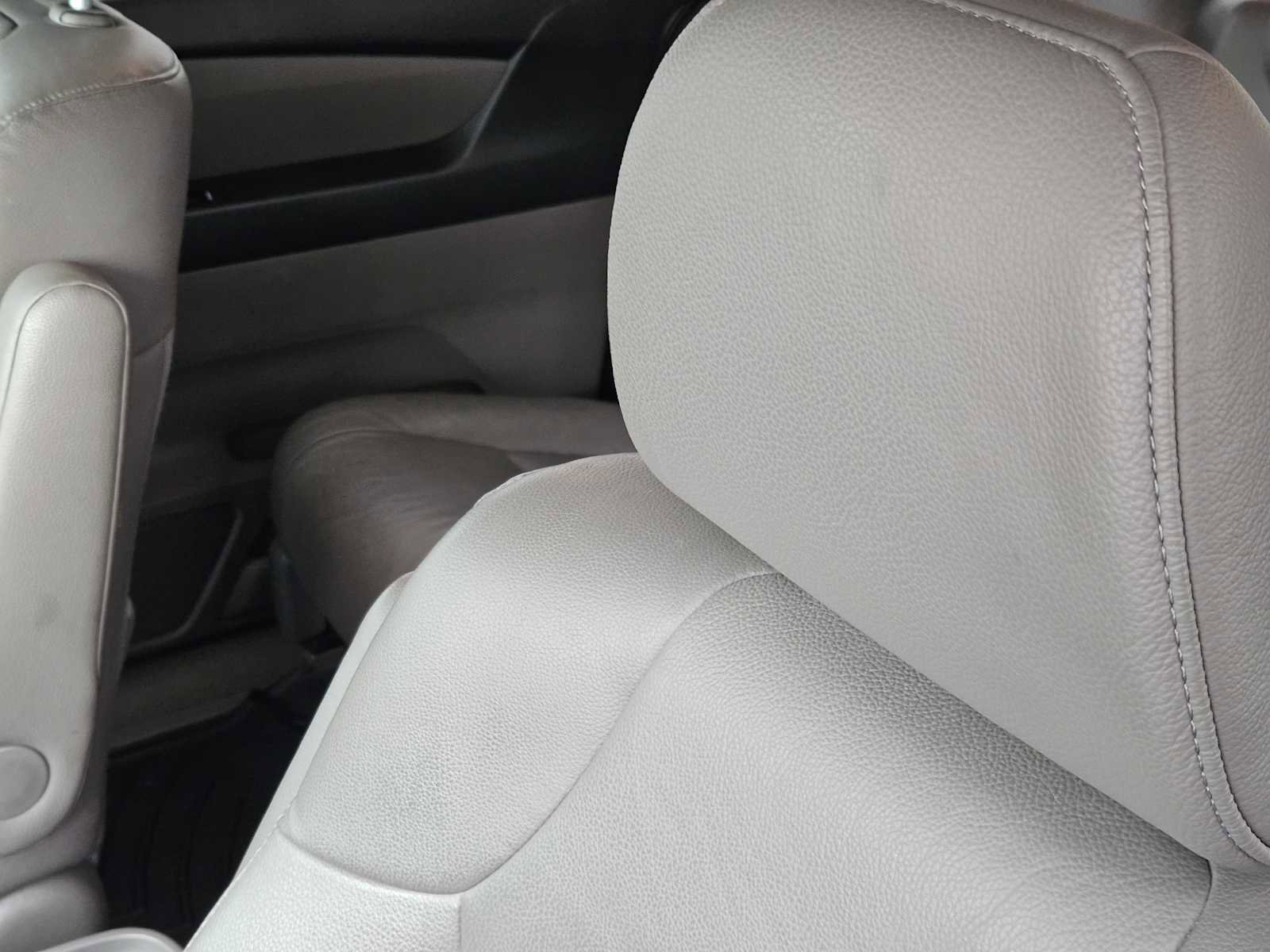 Used 2016 Honda Odyssey Touring image 15