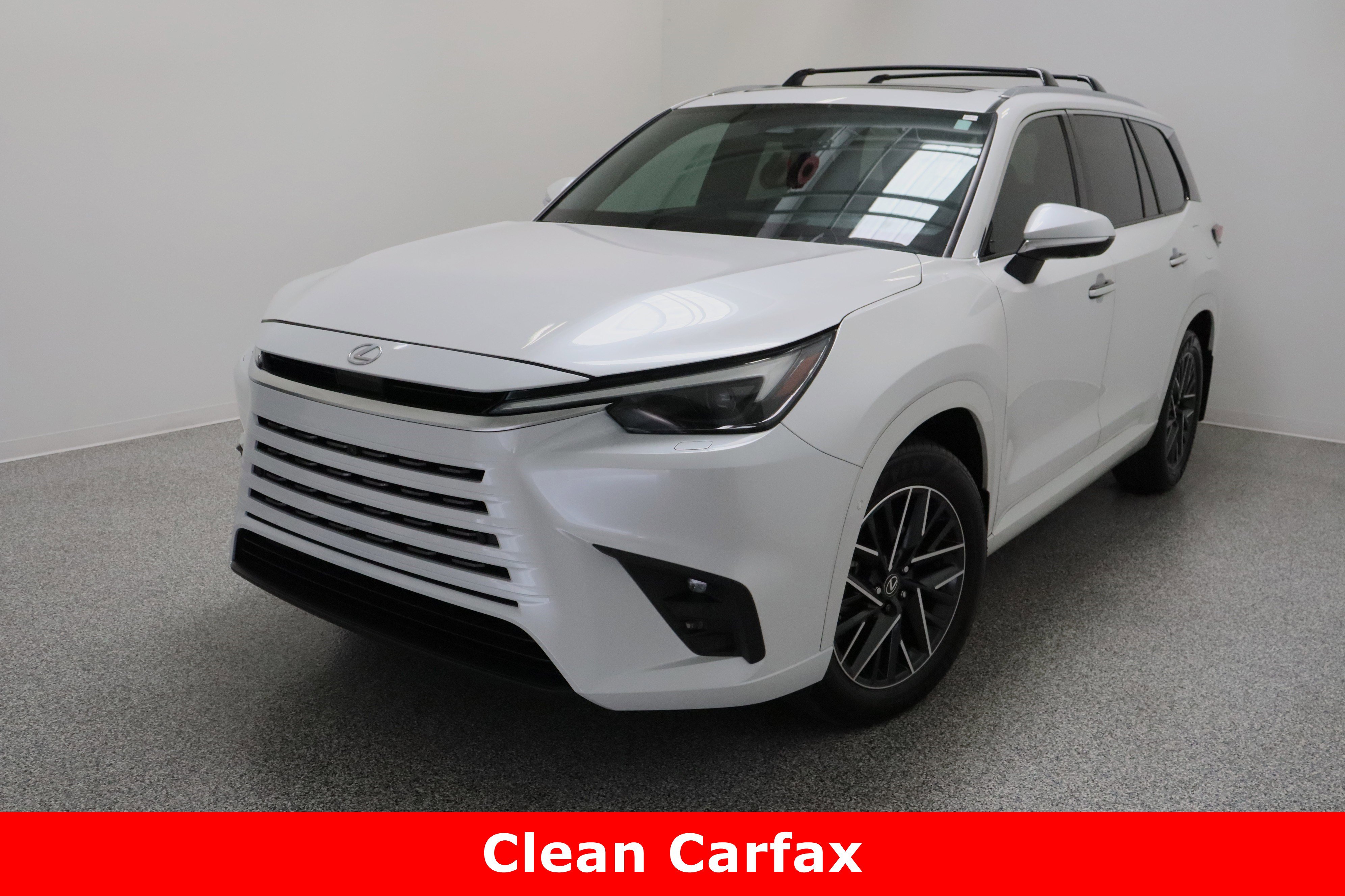 Used 2024 Lexus TX 350 AWD w/ Technology Package image 2