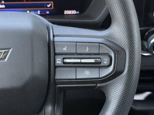 Used 2024 Chevrolet Colorado Trail Boss w/ Technology Package AWD/4WD image 17