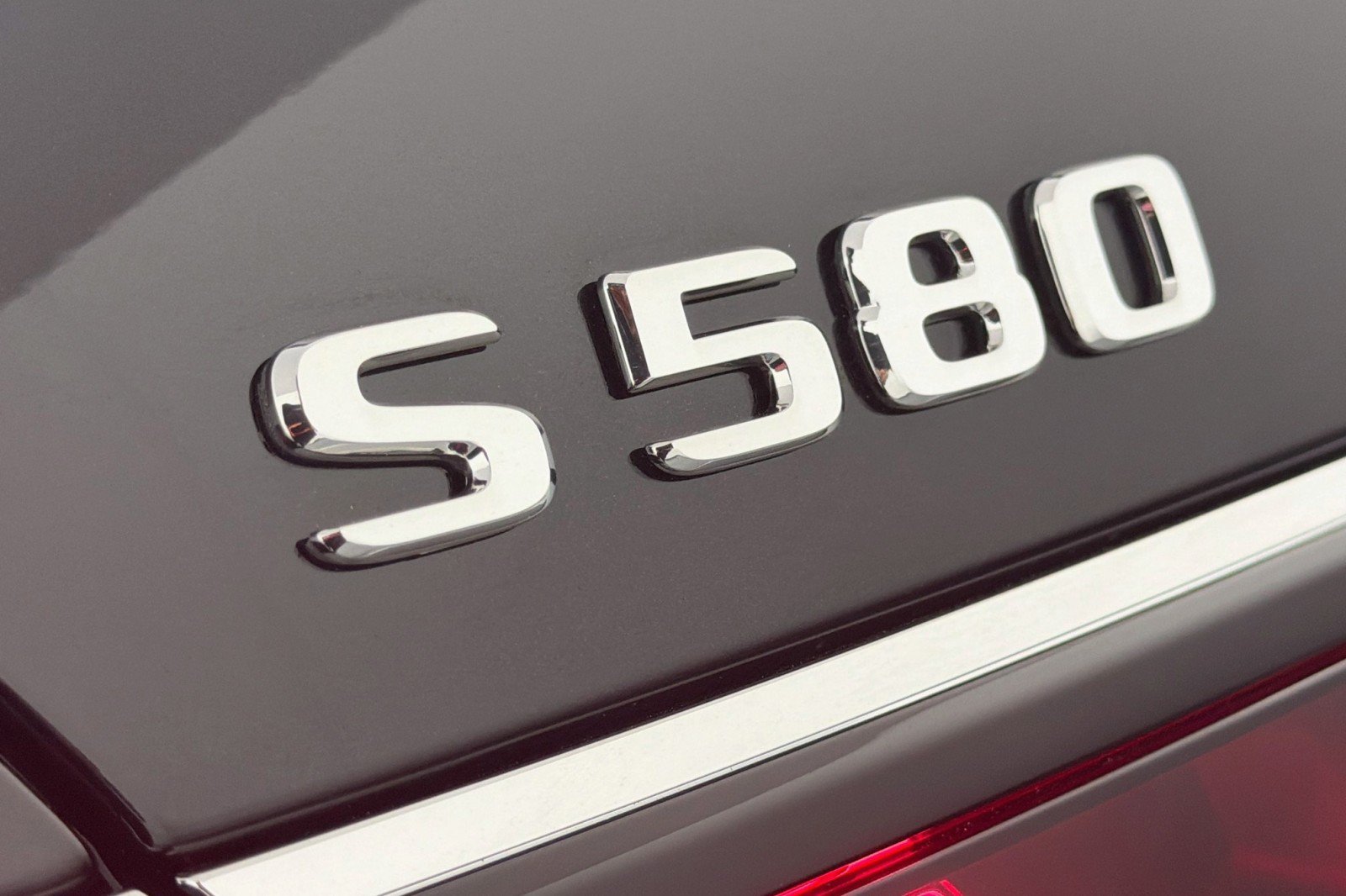New 2027 Mercedes-Benz S 580 4MATIC Sedan image 8