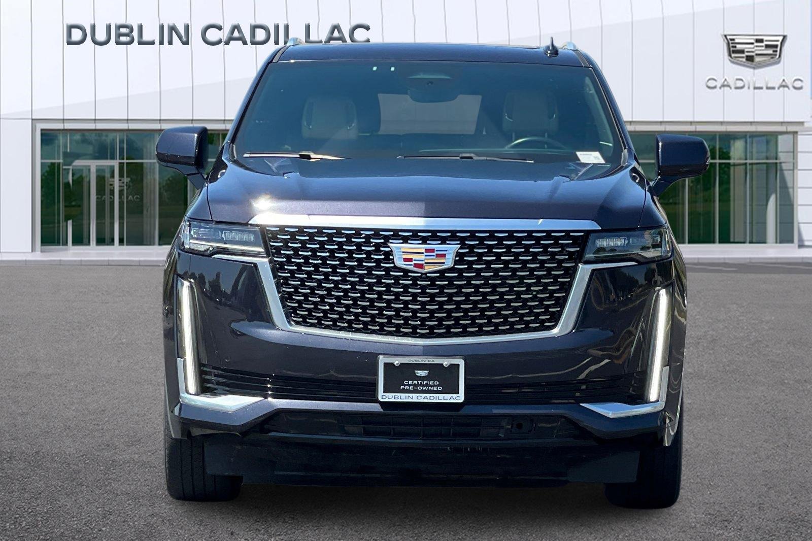 Used 2023 Cadillac Escalade Premium Luxury w/ Performance Package image 9