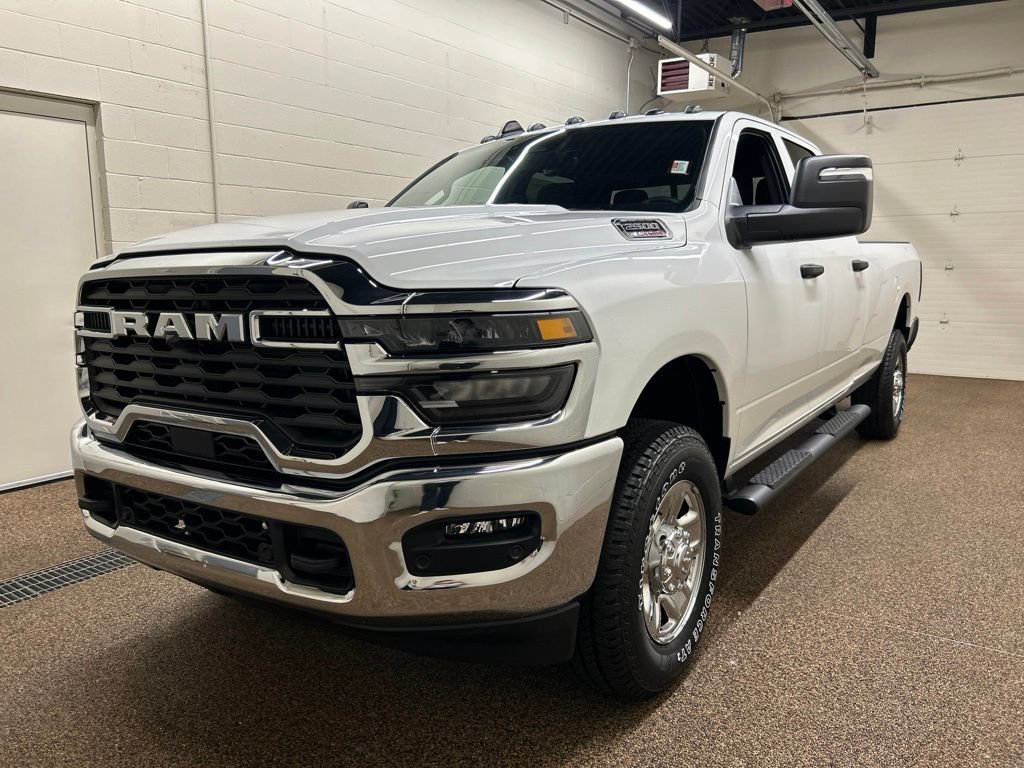 New 2026 RAM 2500 Tradesman AWD/4WD image 5