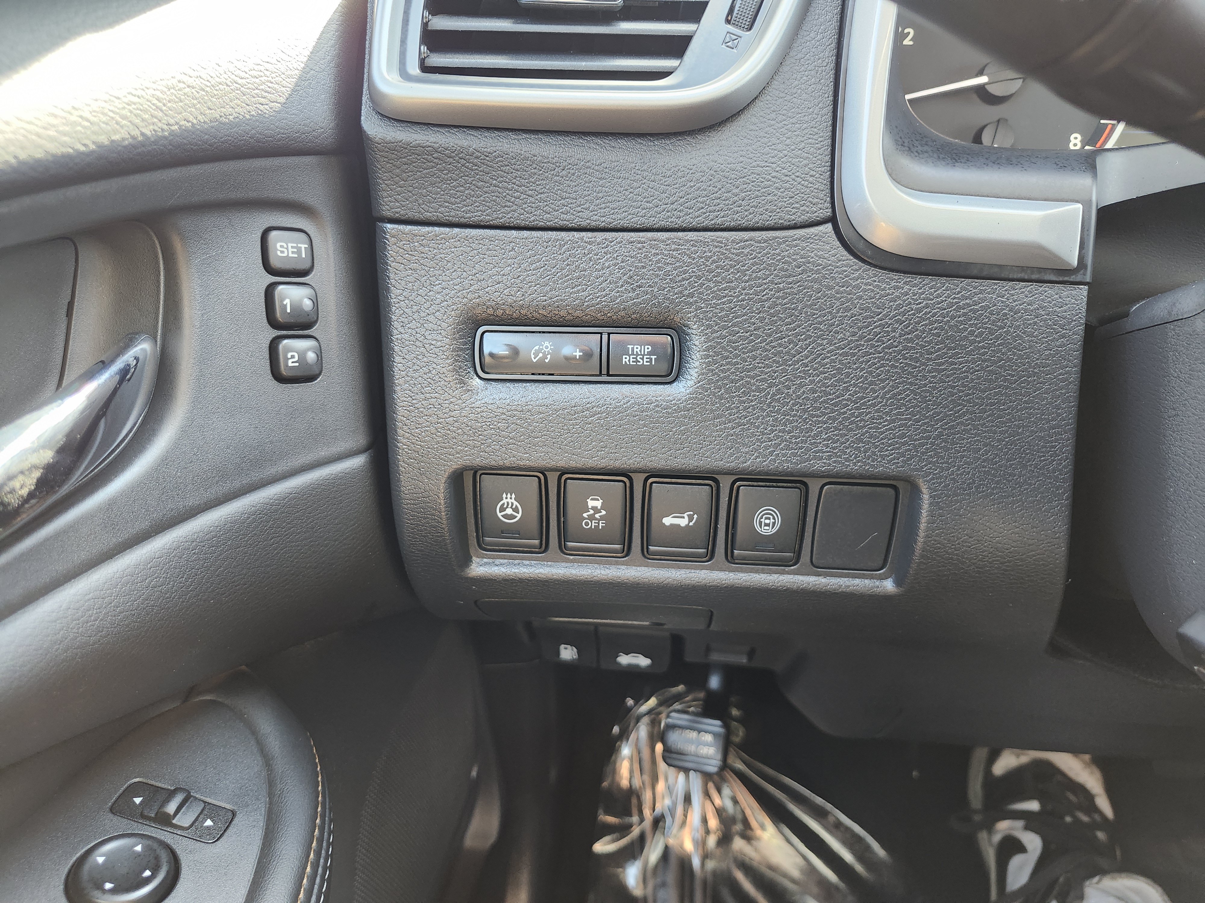 Used 2023 Nissan Murano Platinum w/ Cargo Package AWD/4WD image 12