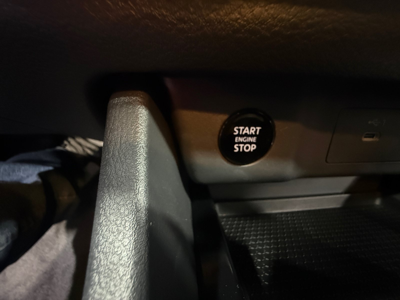 New 2026 Nissan Rogue SV FWD image 30