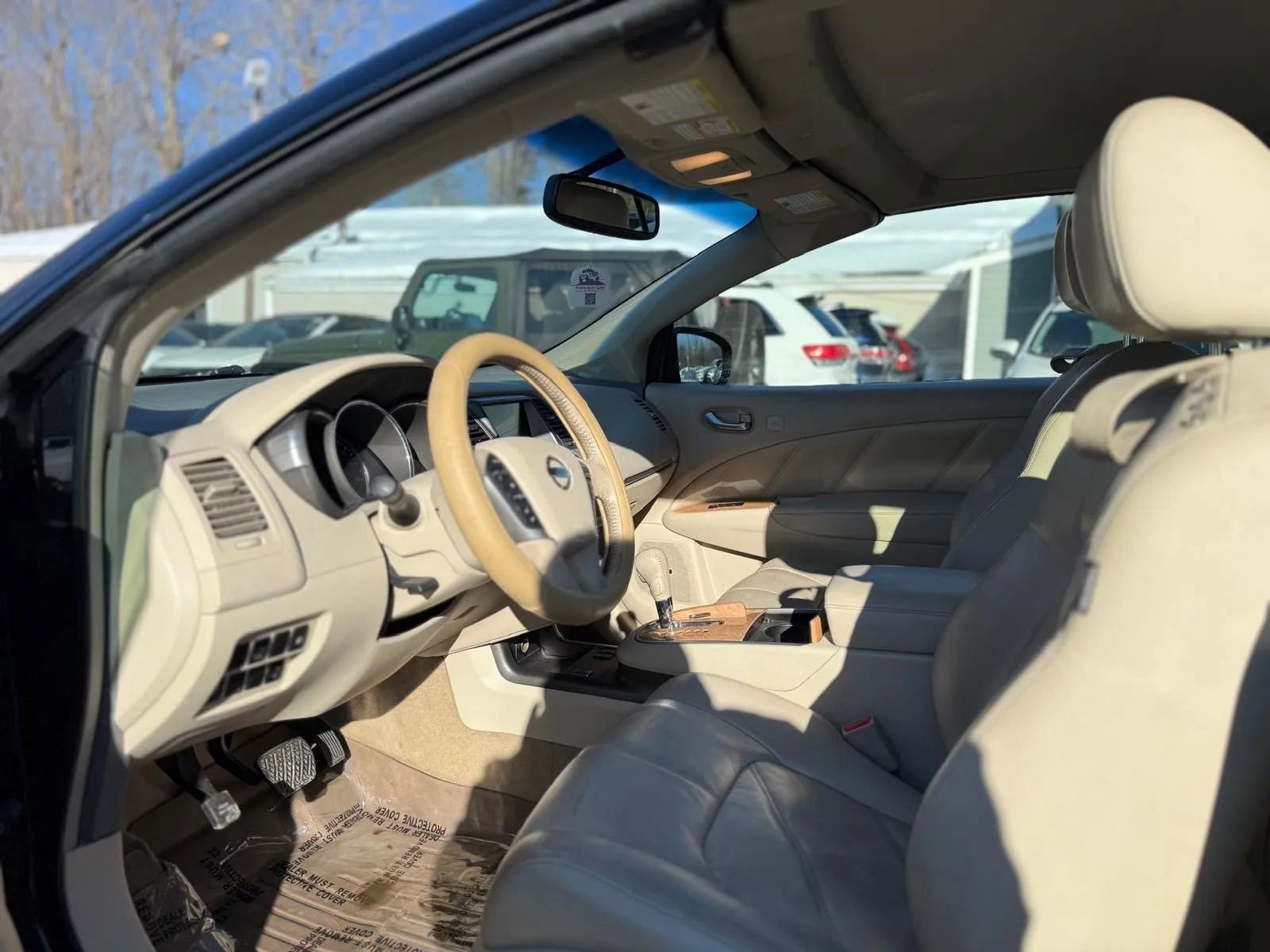 Used 2014 Nissan Murano CrossCabriolet w/ Navigation Package image 8