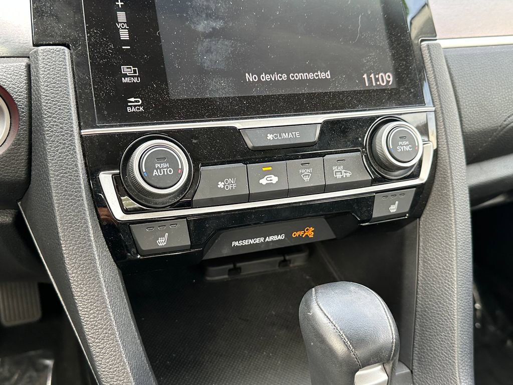 Used 2018 Honda Civic Touring image 29