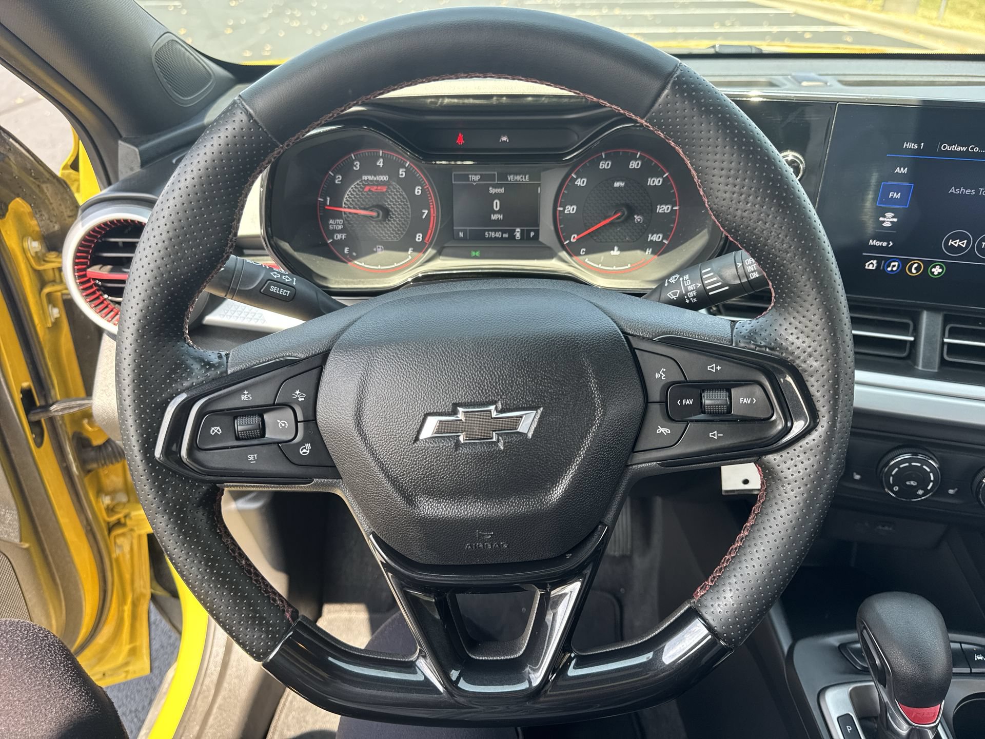 Certified 2024 Chevrolet Trax RS w/ Driver Confidence Package FWD image 14
