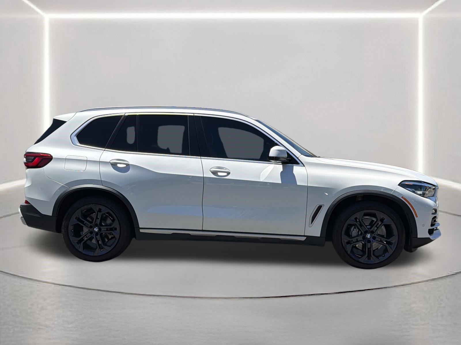 Used 2019 BMW X5 xDrive40i w/ Premium Package 2 AWD/4WD image 31