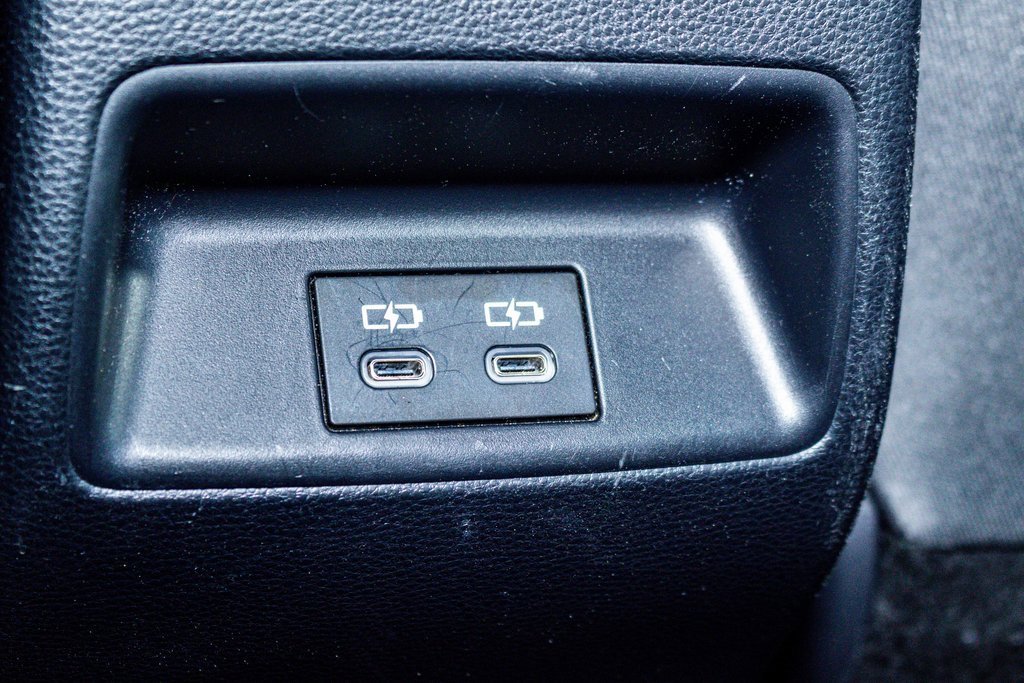 Used 2023 Toyota Corolla SE image 17