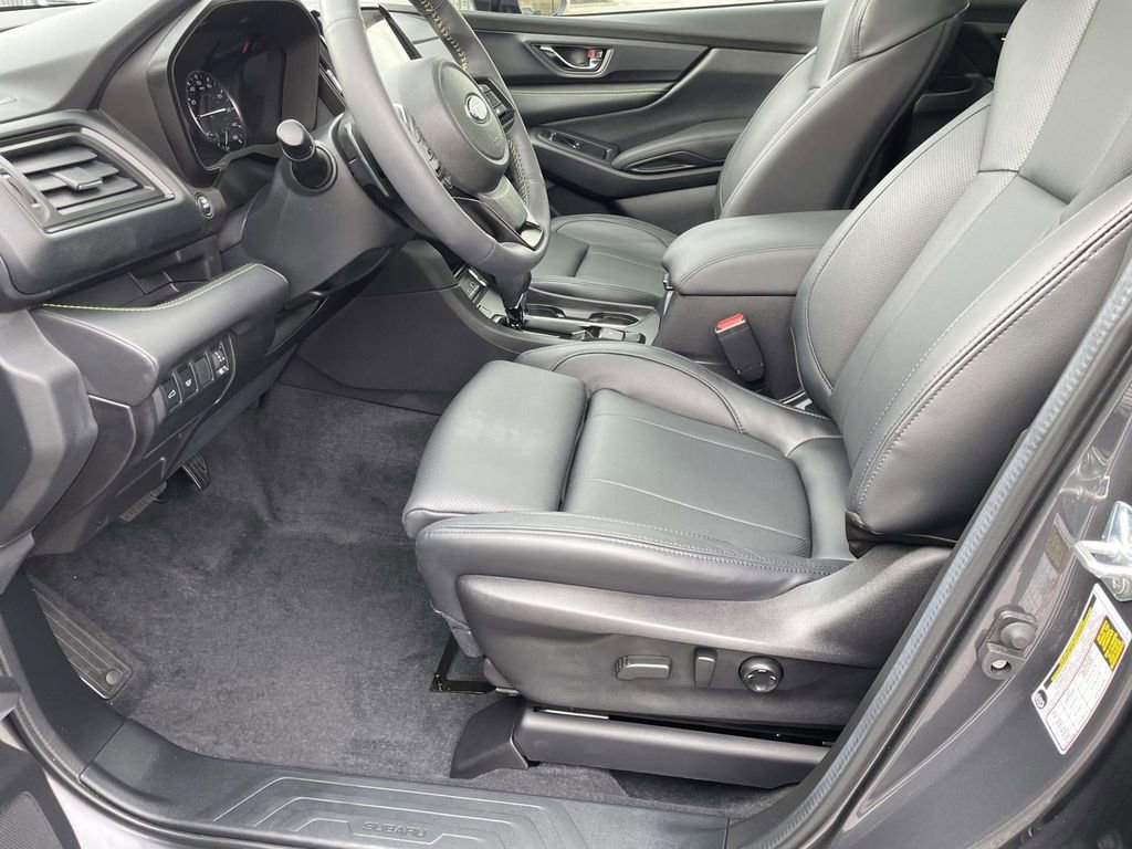 Used 2025 Subaru Ascent Bronze Edition w/ Onyx Package image 22