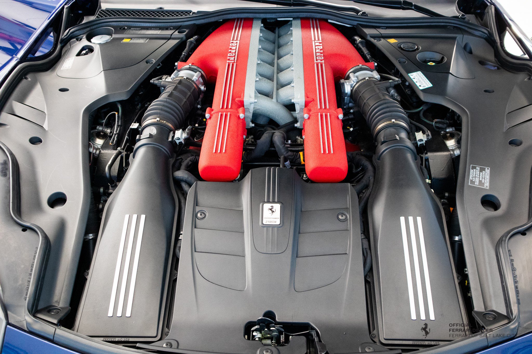 Used 2017 Ferrari F12 Berlinetta RWD image 11
