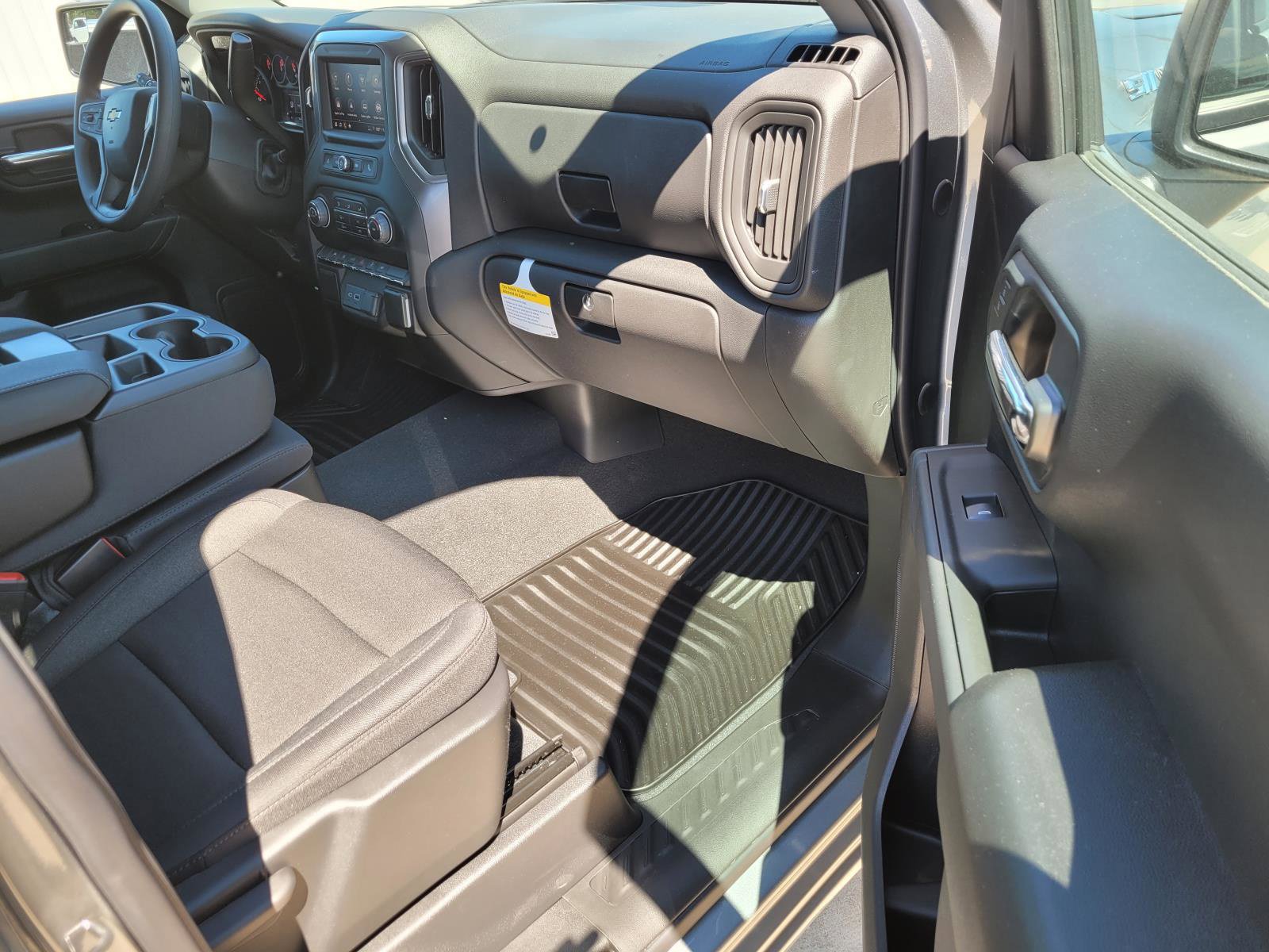 New 2026 Chevrolet Silverado 1500 Custom RWD image 6