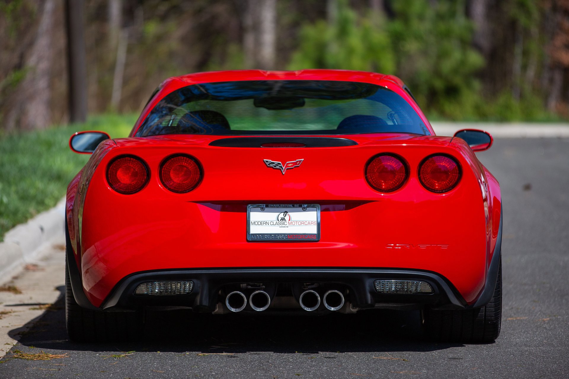 Used 2007 Chevrolet Corvette Z06 w/ Preferred Equipment Group RWD image 11