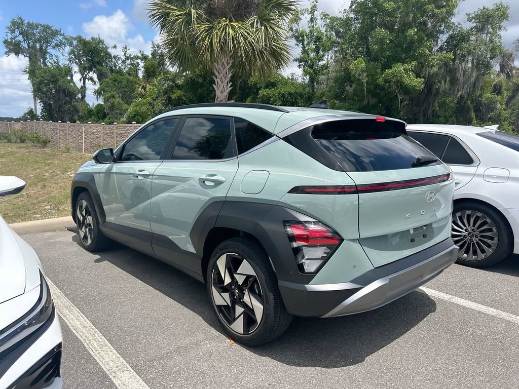 Certified 2024 Hyundai Kona Limited FWD image 4