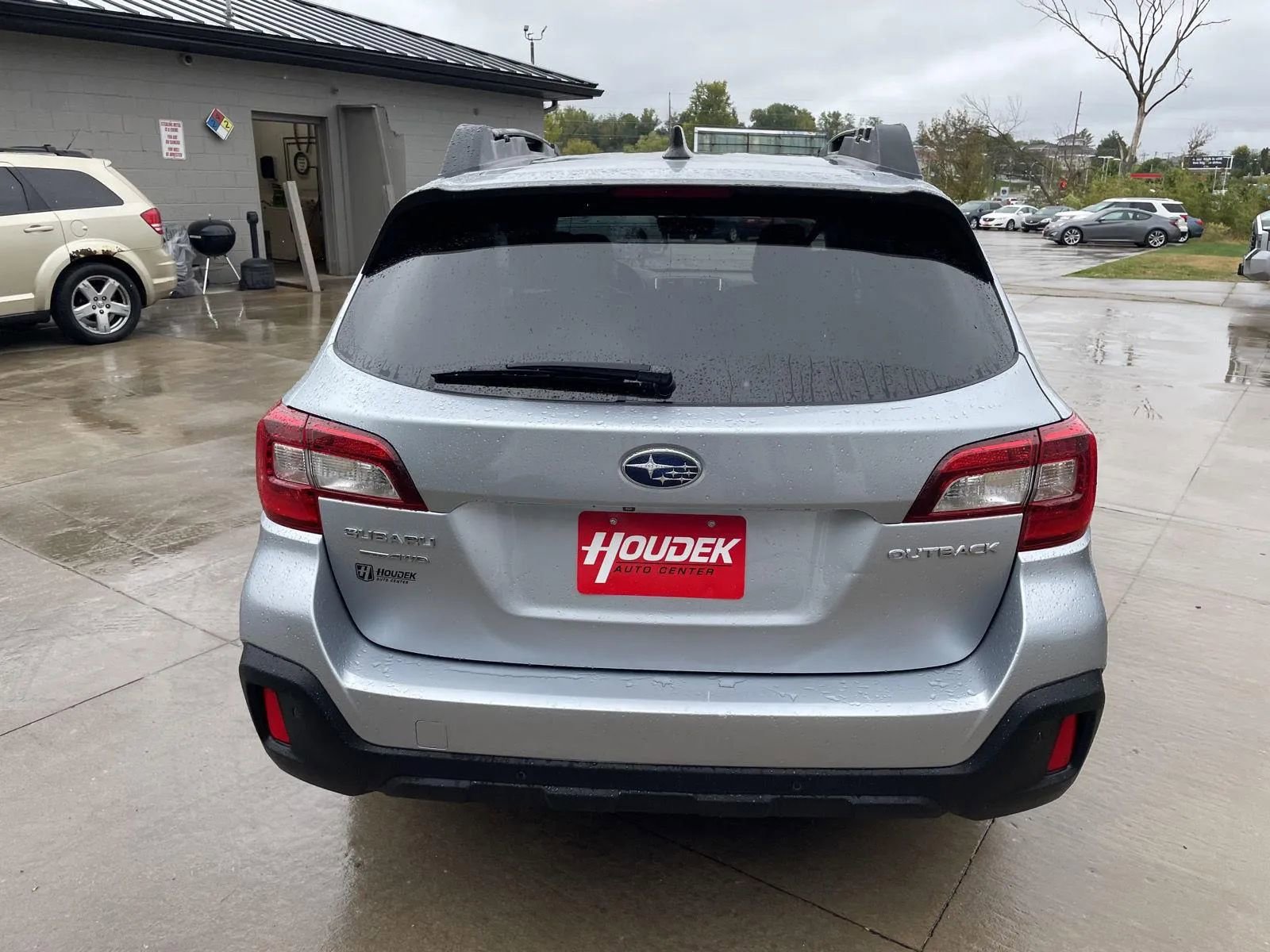 Used 2019 Subaru Outback 2.5i Limited image 4