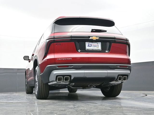 New 2026 Chevrolet Traverse LT w/ Driver Confidence Package FWD image 41