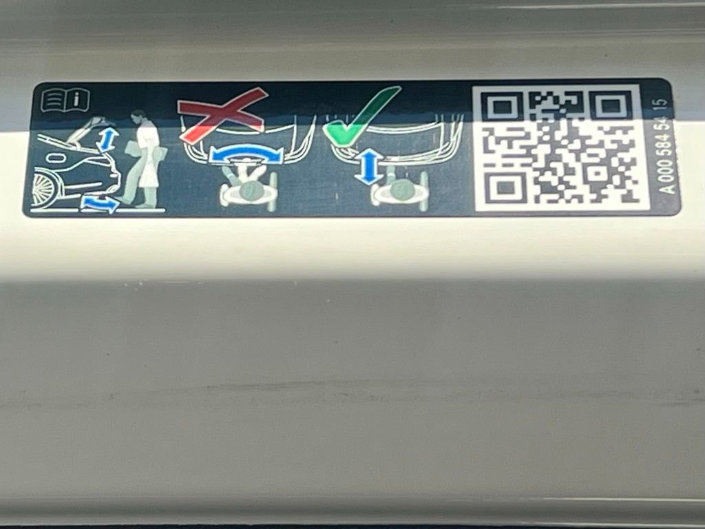 Certified 2023 Mercedes-Benz GLE 350 4MATIC image 33